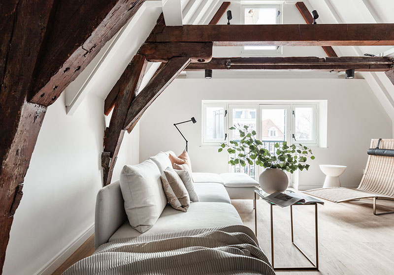 The DS Limited apartment in Amsterdam is not just a living space; it serves as a true creative laboratory where inspiration and ideas take form. Its unique design and harmony of details create an atmosphere that awakens creativity and inspires new achievements.  In this space, every corner breathes aesthetics, while the interplay of light and shadow sets a mood that encourages a free flow of thoughts. Open areas, flooded with sunlight, invite contemplation, and each element of the interior—from elegant furniture to artistic accents—conveys positivity and highlights the importance of detail.  Large windows reveal picturesque views of the city's architectural masterpieces, offering a unique blend of urban dynamism and natural beauty. These inspiring landscapes, like living paintings, come to life in every moment, providing residents with a sense of connection to the world and enriching their ideas with new perspectives.  Modern technologies, seamlessly integrated into the interior, ensure comfort and convenience, allowing for a focus on creativity while minimizing distractions. Every detail here is thoughtfully designed, creating ideal conditions for realizing the most ambitious concepts and projects.  Yet this apartment is not merely a space for solitude; it transforms into a gathering place for talented individuals from various fields. Here, discussions flow easily, ideas are exchanged, and collaborative projects are launched. The open atmosphere fosters creative interaction, enabling the discovery of new paths and solutions.  Thus, the DS Limited apartment in Amsterdam is more than just a residence. It is a catalyst for inspiration that opens doors to a world of limitless possibilities every morning, encouraging creativity and new achievements.